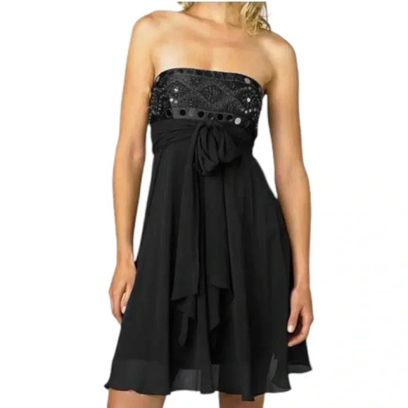 BCBGMaxazria Y2K Black 100% Silk Spaghetti Strap Fit & Flare Party Dress Size 4 - Picture 4 of 13